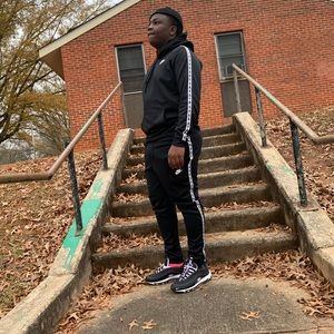 Meet your Posher, Brandon